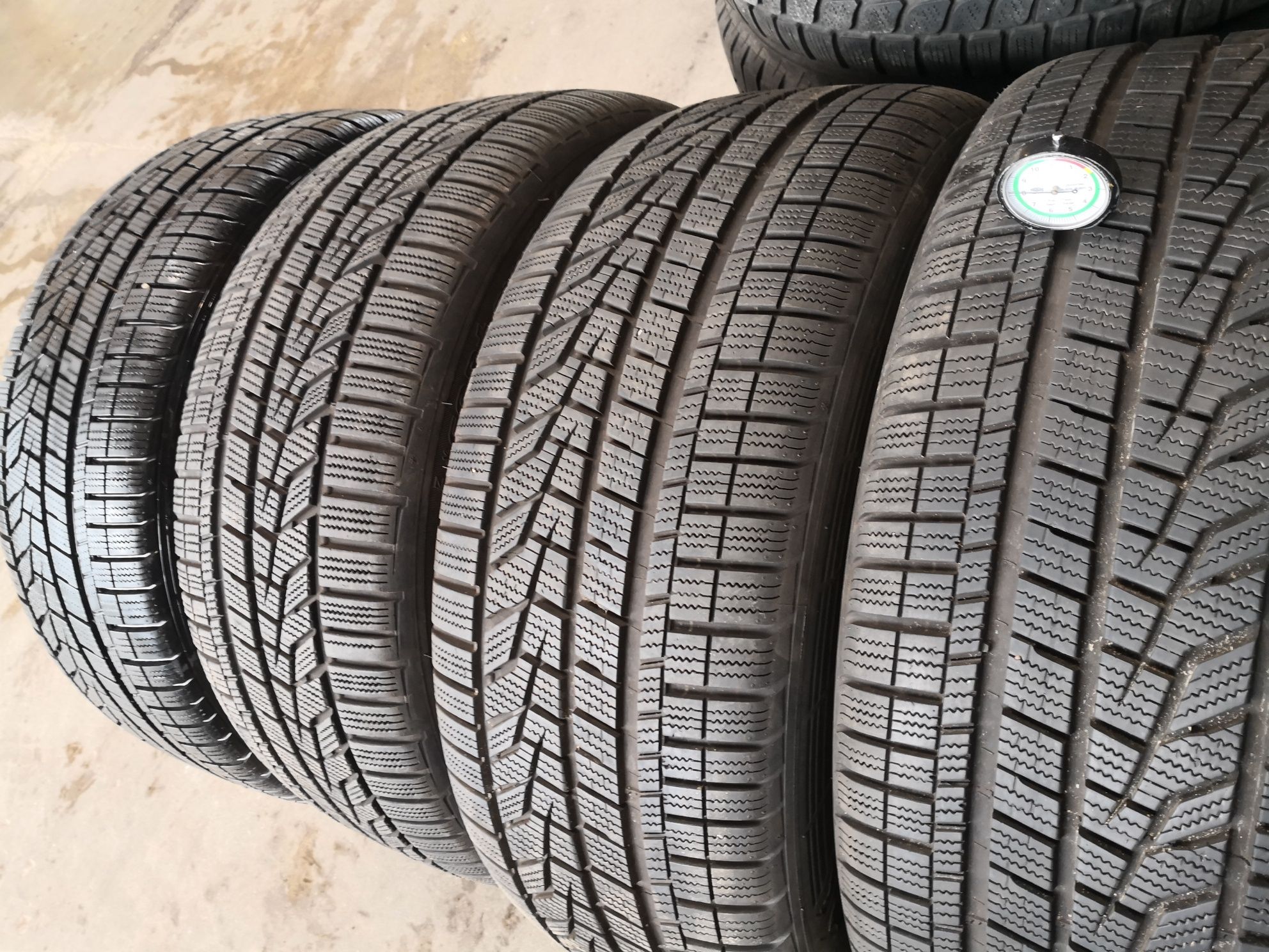 255 45 19 цола гуми като нови hankook dot 23