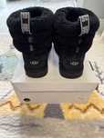 vand UGG dama mas 40