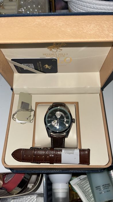 Часы beverly hills polo club