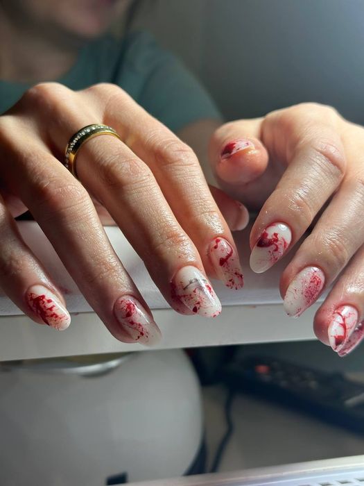 Трендовый маникюр и педикюр сергели