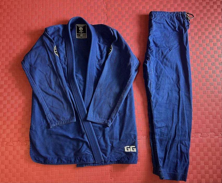 Кимоно (Ги) за Джиу Джицу/ Джу-Джицу/ BJJ с подарък колан