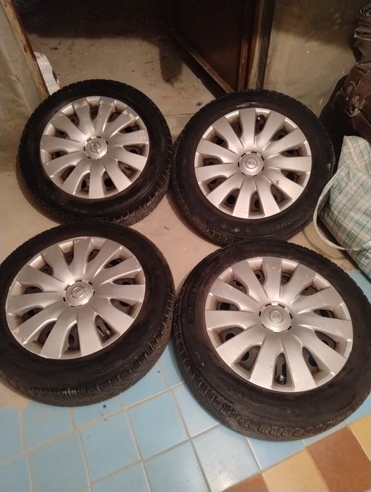 4 jante de tabla pentru Opel Astra J cu anvelope Michelin de iarna 205