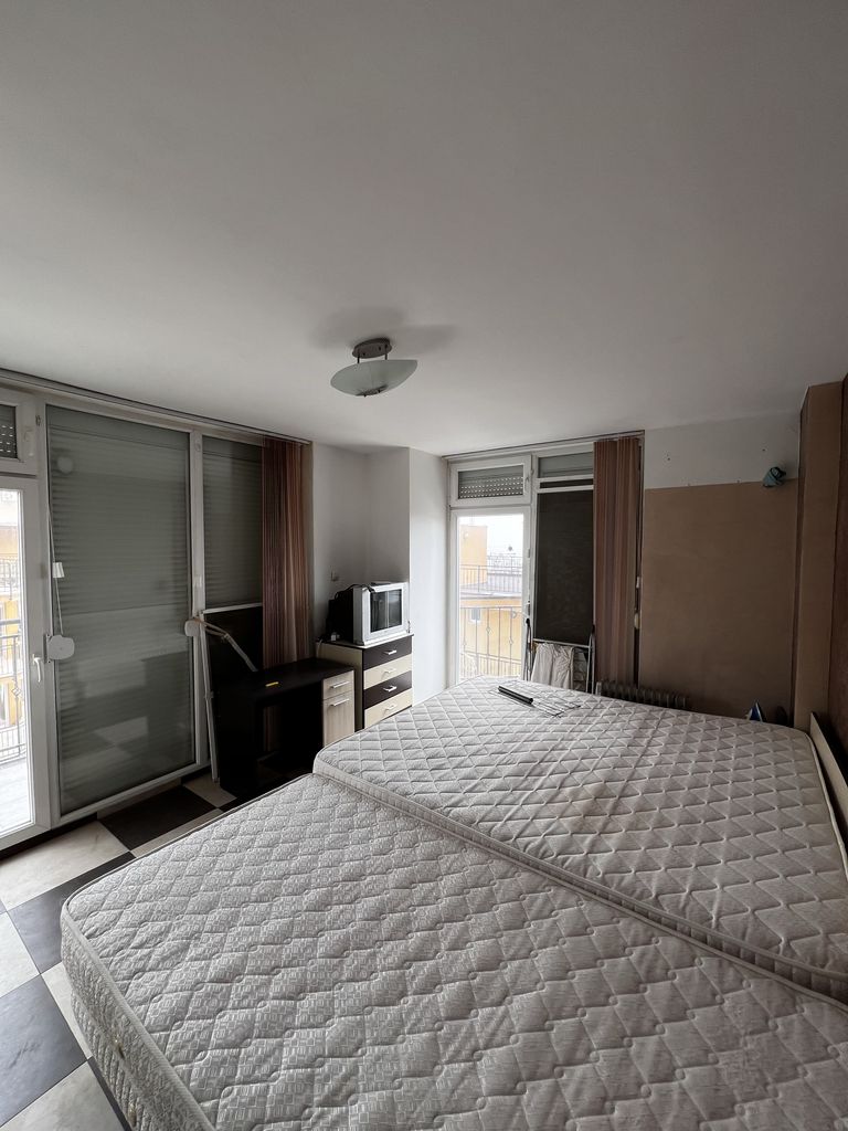Продава се Двустаен апартамент в к.к. Слънчев бряг - 75 кв.м за 707 €/кв.м - Снимка #7