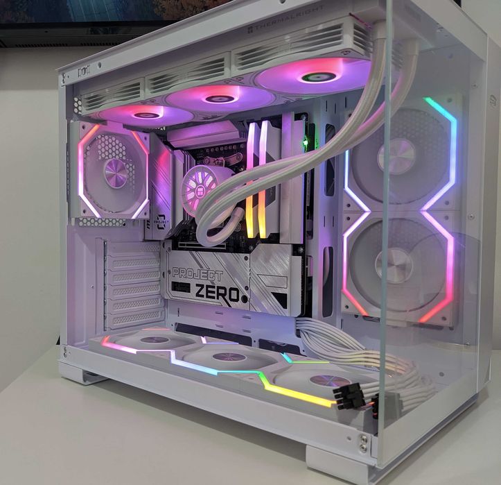 PC Ryzen 7 9800X3D RX 9070XT 32GB DDR5 1TB NVMe