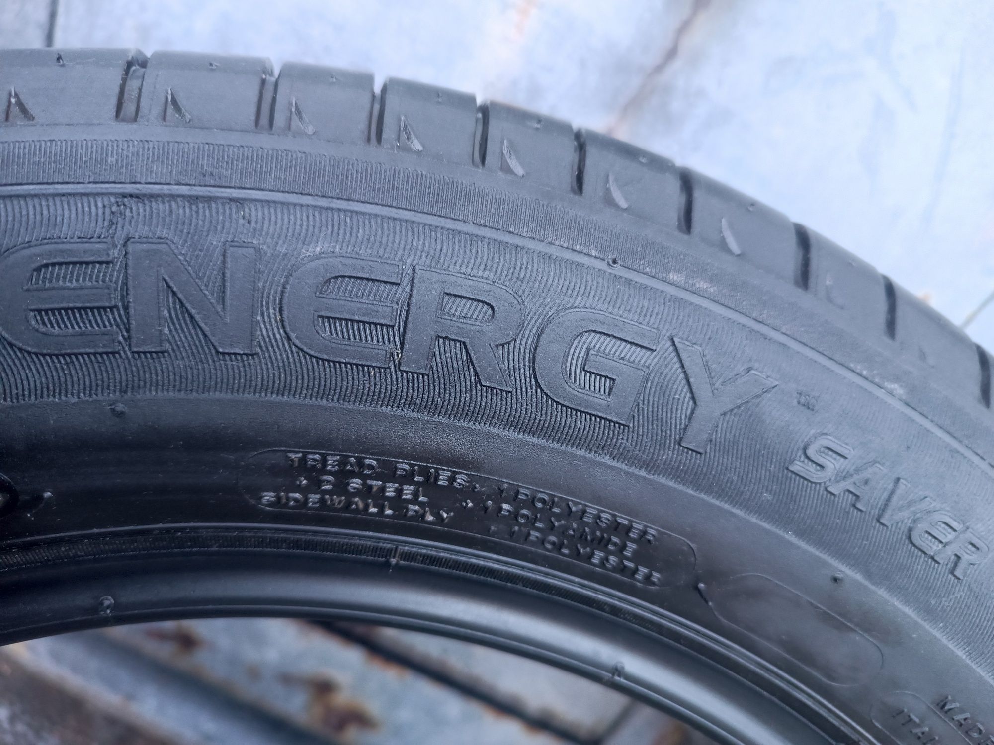 205/60/16 Michelin Дот 2123