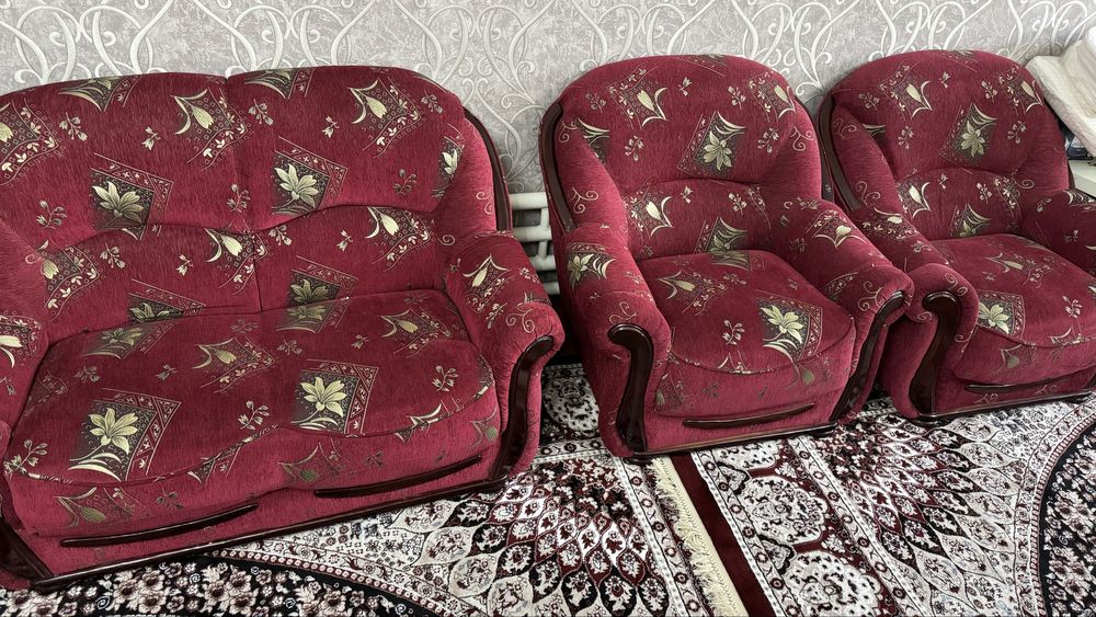 Продается мякий мебель