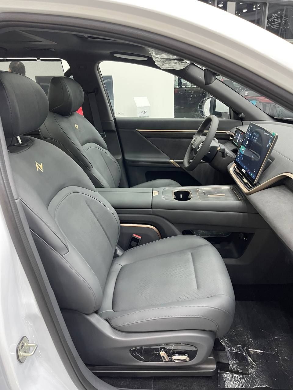 DONGFENG  ЕП 008 210 MAX  !!! 3500$ СКИДКА !!!