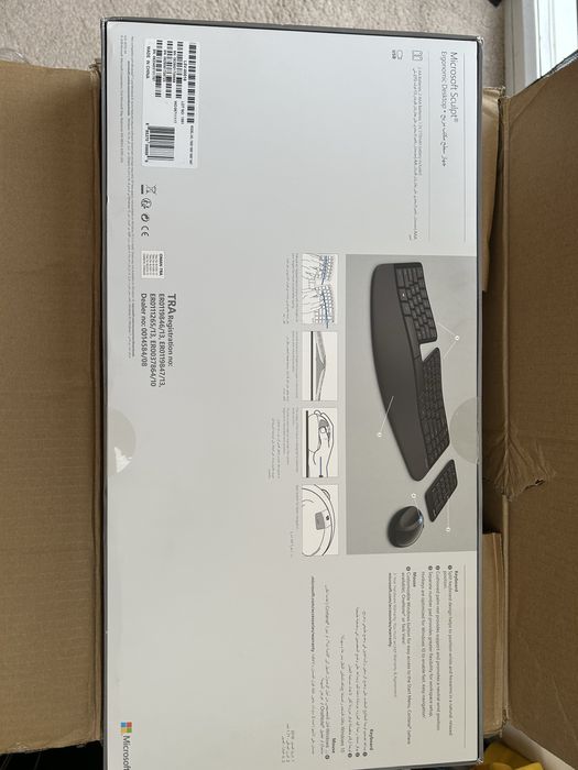 Set Tatatura si Mouse Microsoft Sculpt Ergonomic L5V-0001