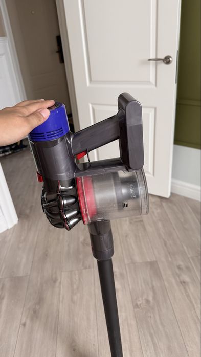 Пылесос Dyson V7 animal