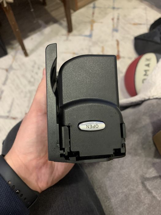 Cup holder къп холдър за Mercedes w211 s211 c219 w219 cls