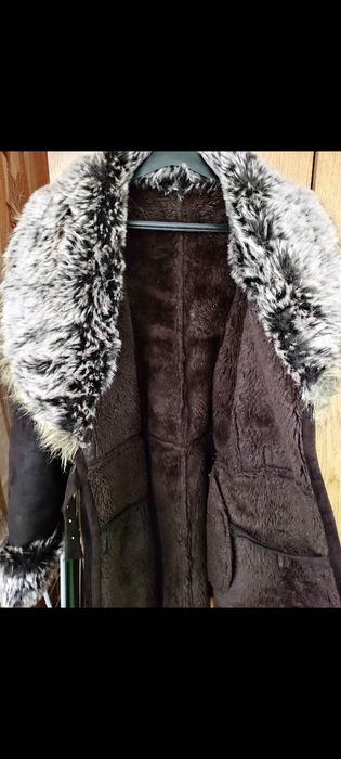 Велурено дамско палто