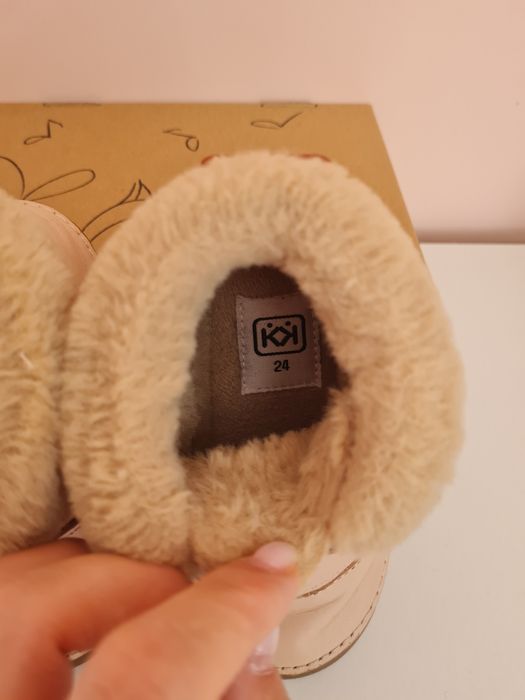 Детски обувки 22 и 24 номер