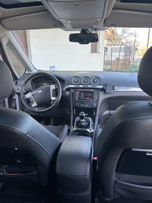 Vând Ford Galaxy în stare excepțională