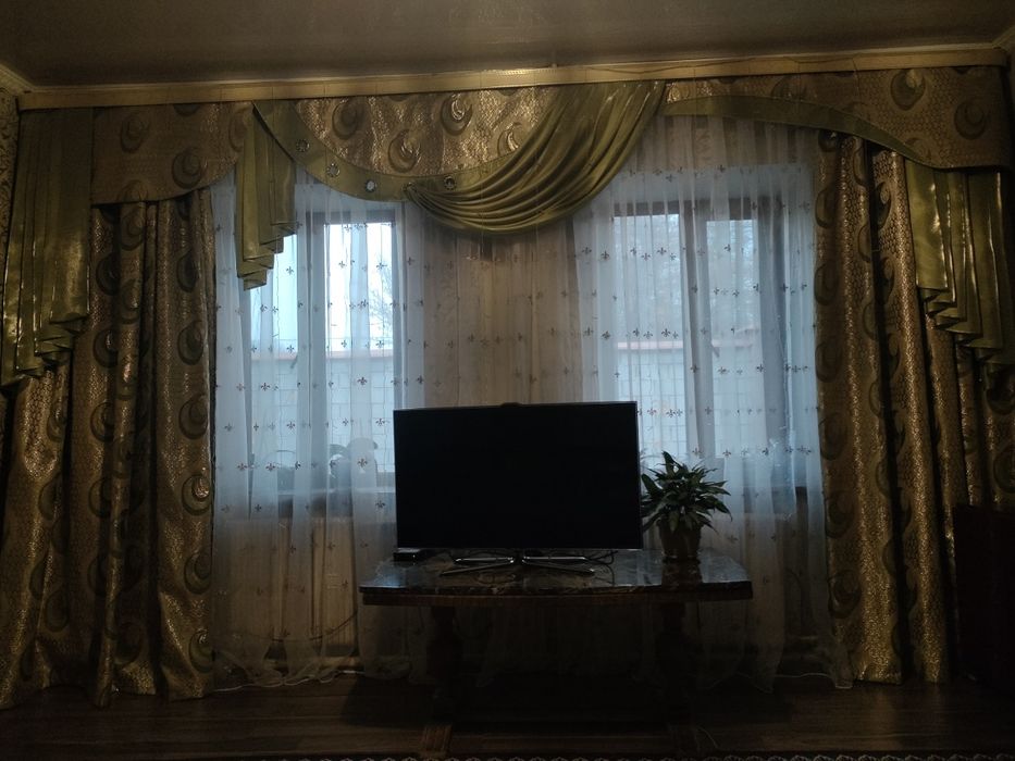 Шторы  в гостиную