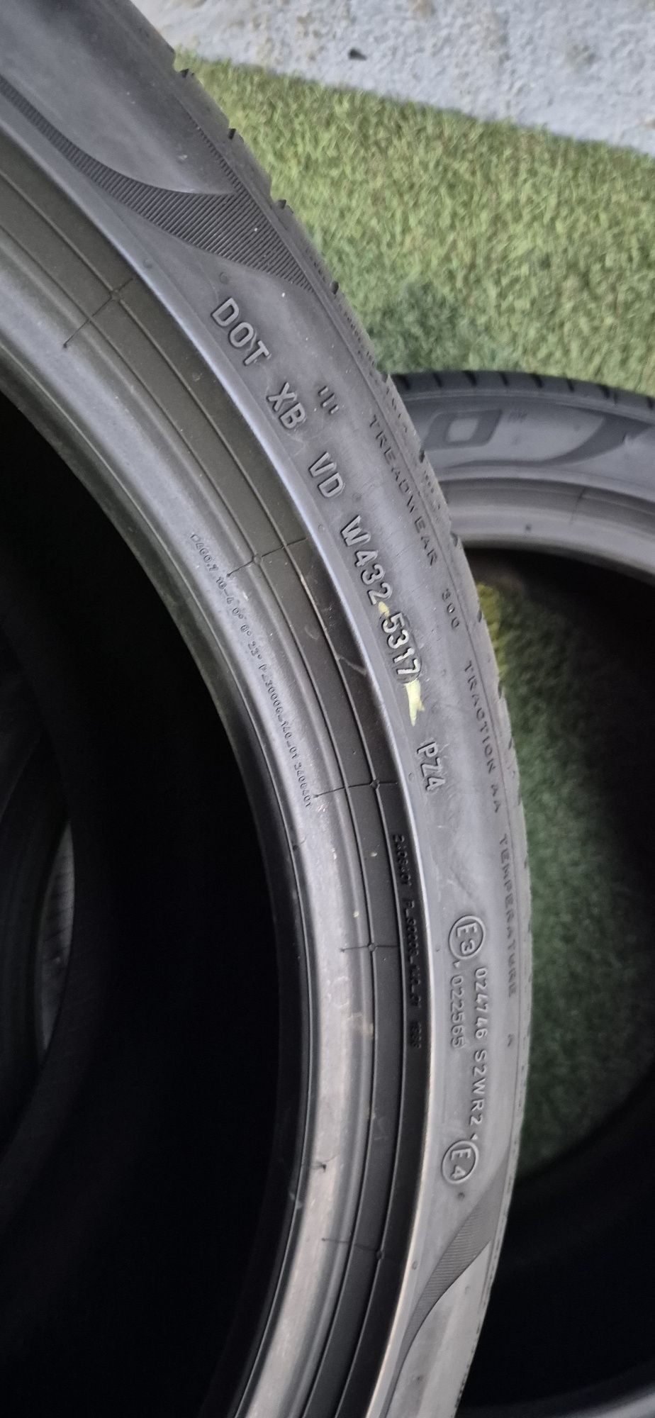 245 40 18 Pirelli