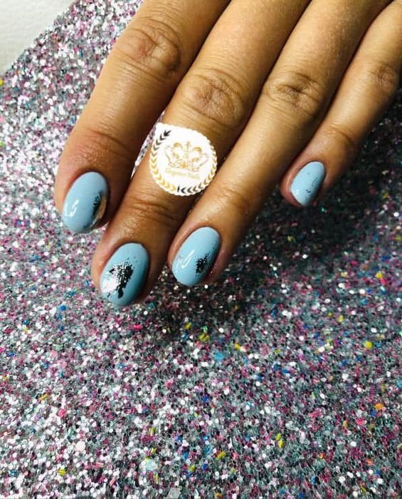 Super ofertă la unghii cu gel