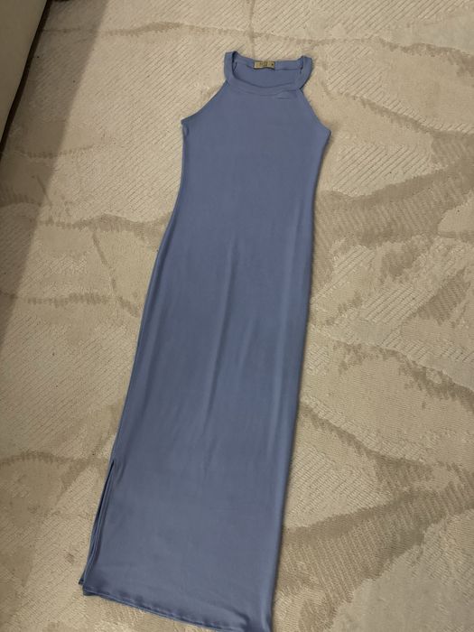 Продам платье длинное