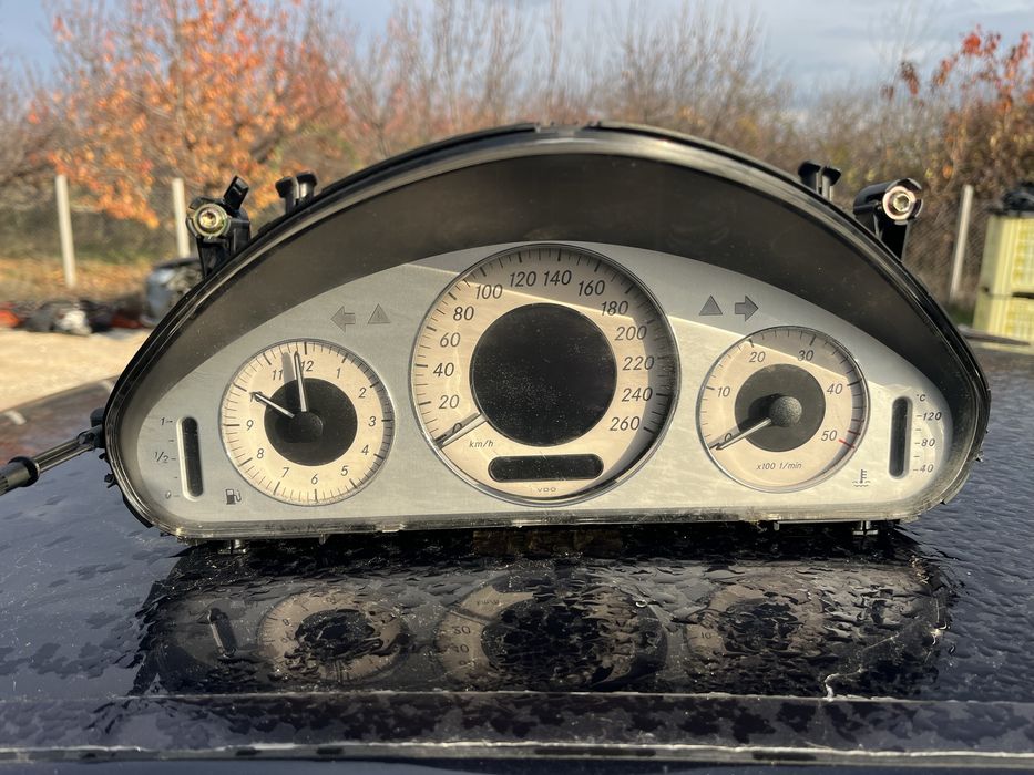 Километраж Mercedes W211 E270CDI