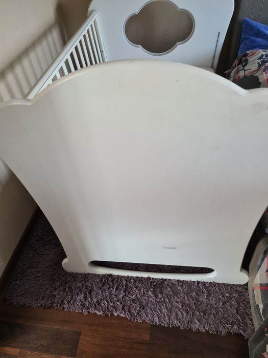 Patut bebe cu saltea