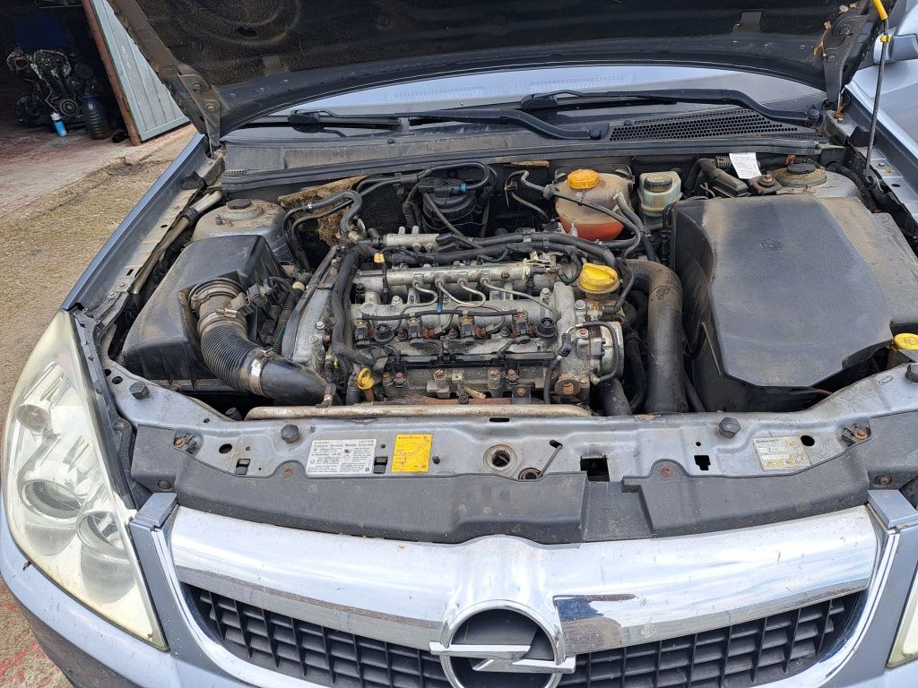 Motor Vectra C 1.9 ,150 cp 2007.