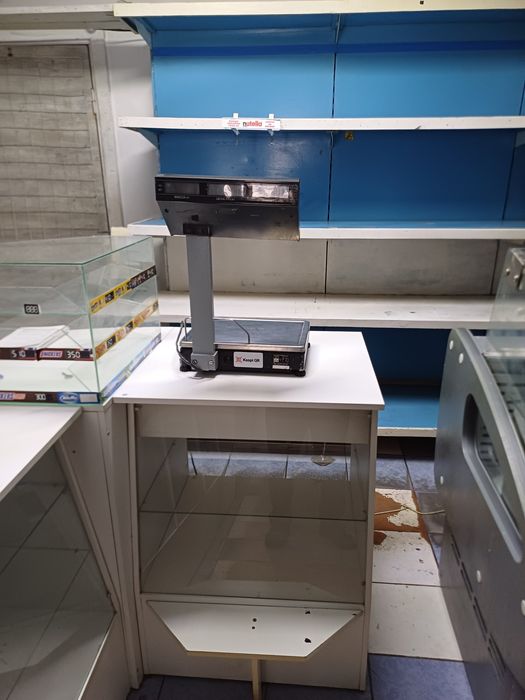 Торговые весы электронные