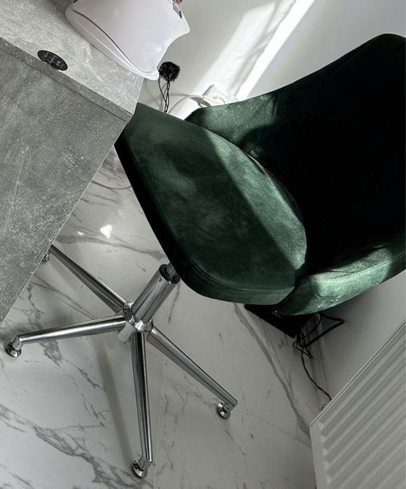 vand scaun de catifea