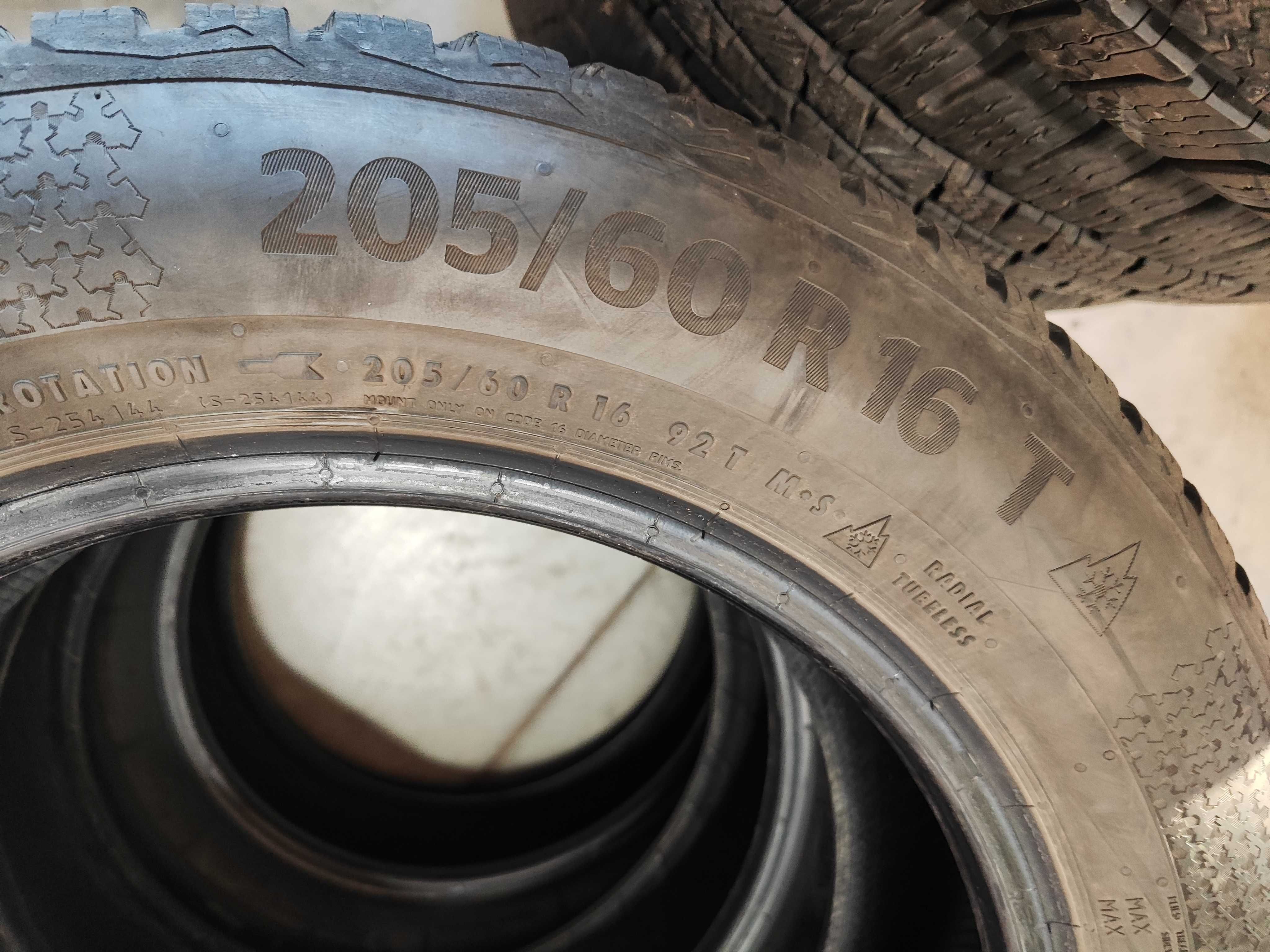 2бр. зимни гуми 205/60/16 Continental