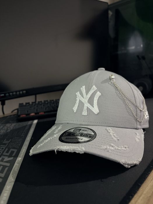 New era custom CAP