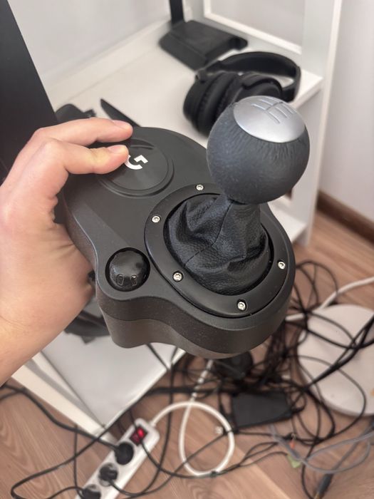 vand volan logitech g29