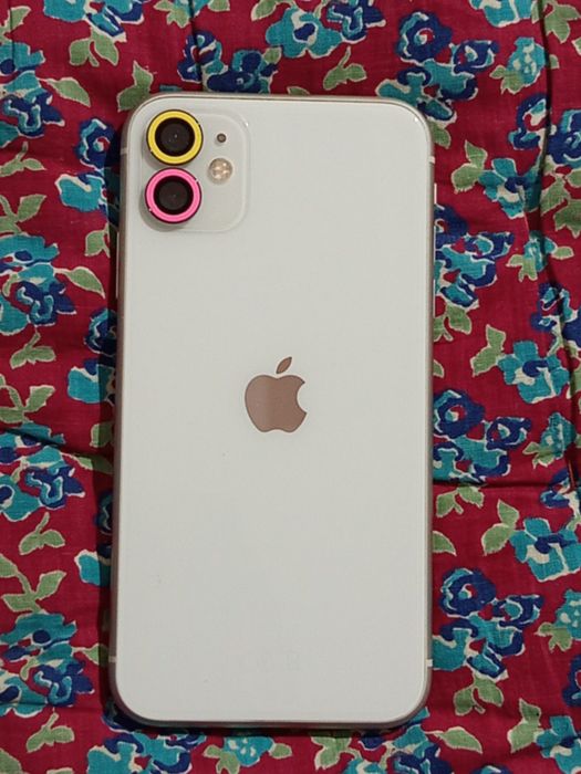 iphone 11 смартфон