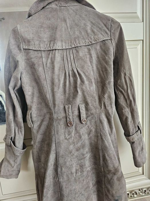 Jacheta piele intoarsa