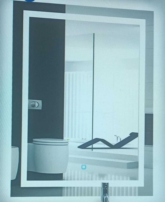 Продам зеркало с подсветкой