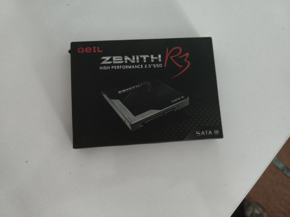 Жёсткий диск fujitsu