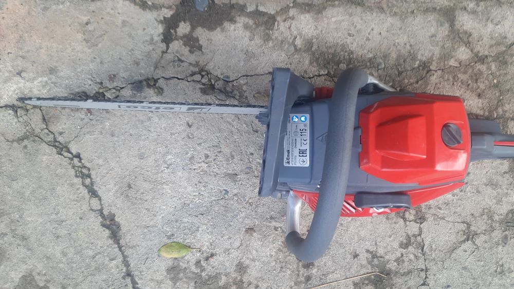 Vând drujba EfcoMTH 4000 nou