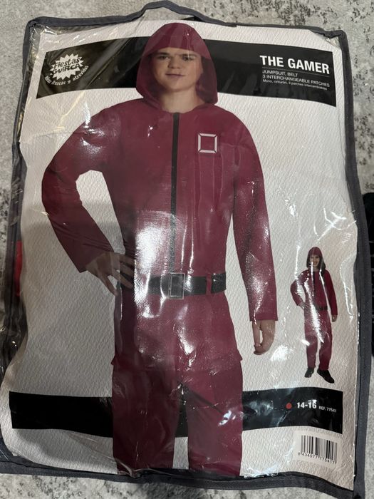 Costum Halloween Squid game