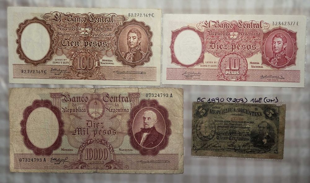 Vând bancnotă argentiniene – pentru colecţionari.