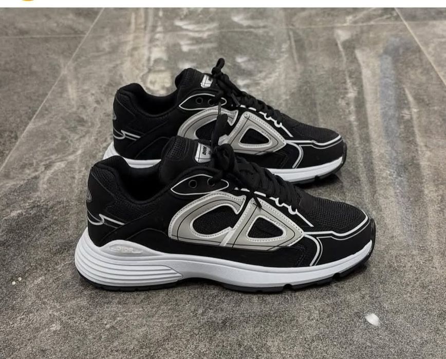 Мъжки маратонки 40-44
Внос от Турция
Доставка до 2 дни с преглед и тес