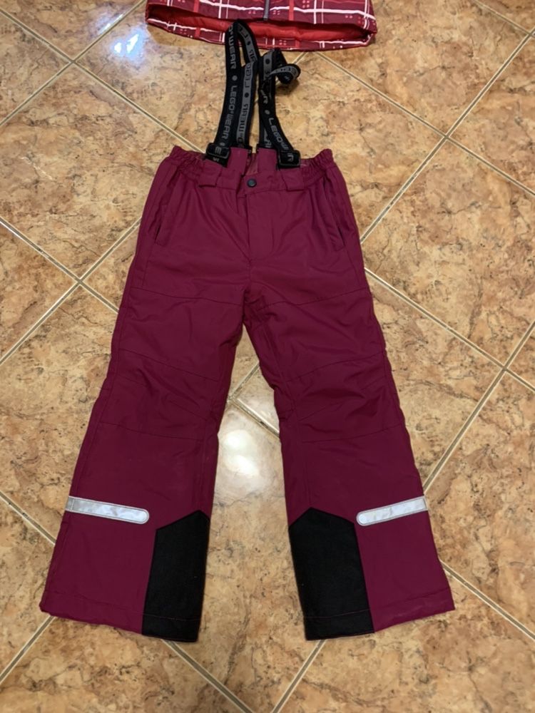 Costum / geaca / pantaloni / ski / iarna / copii 4-7 ani