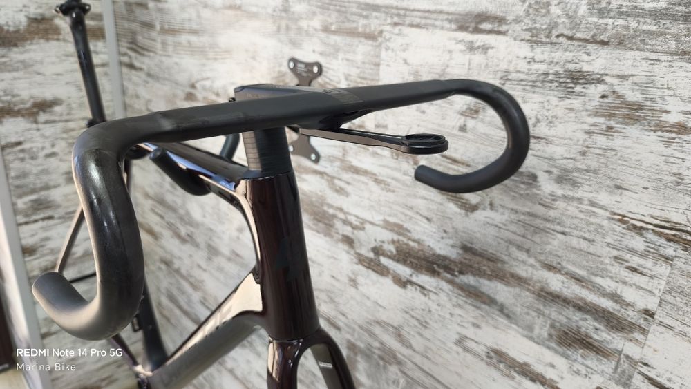 НОВ карбонов шосеен велосипед Lapierre Xelius SL 8.0 Disc | XL