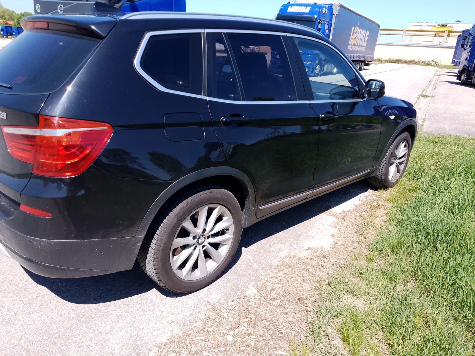 Vând BMW X3 ,Automat