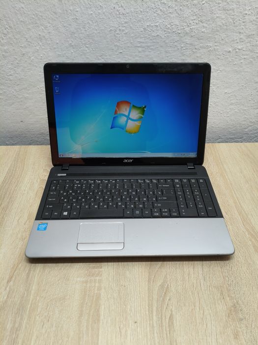 ноутбук Acer.  Pentium B960/DDR3 4Gb/HDD 640Gb