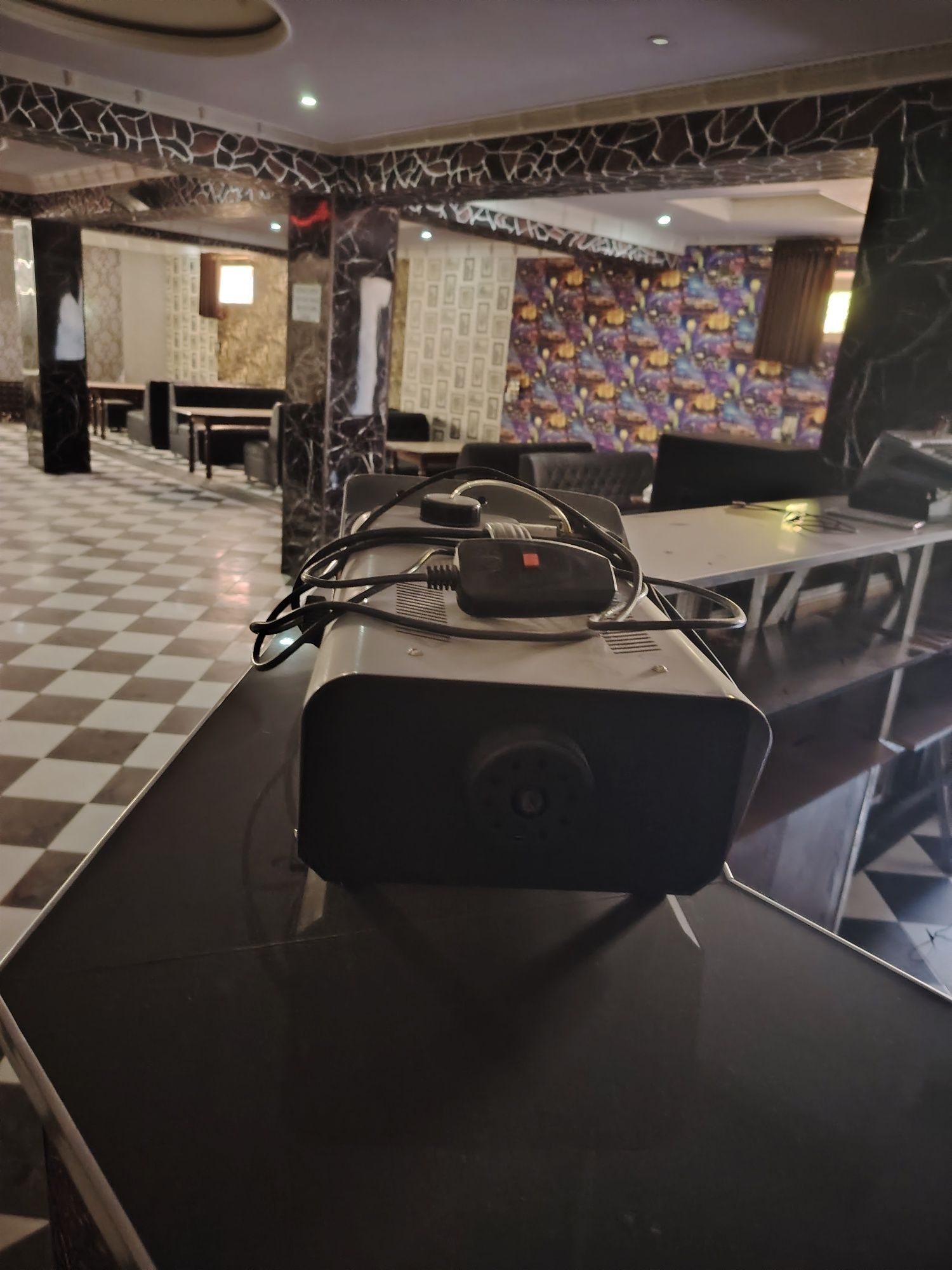 Bar va restoran uchun jixozlar