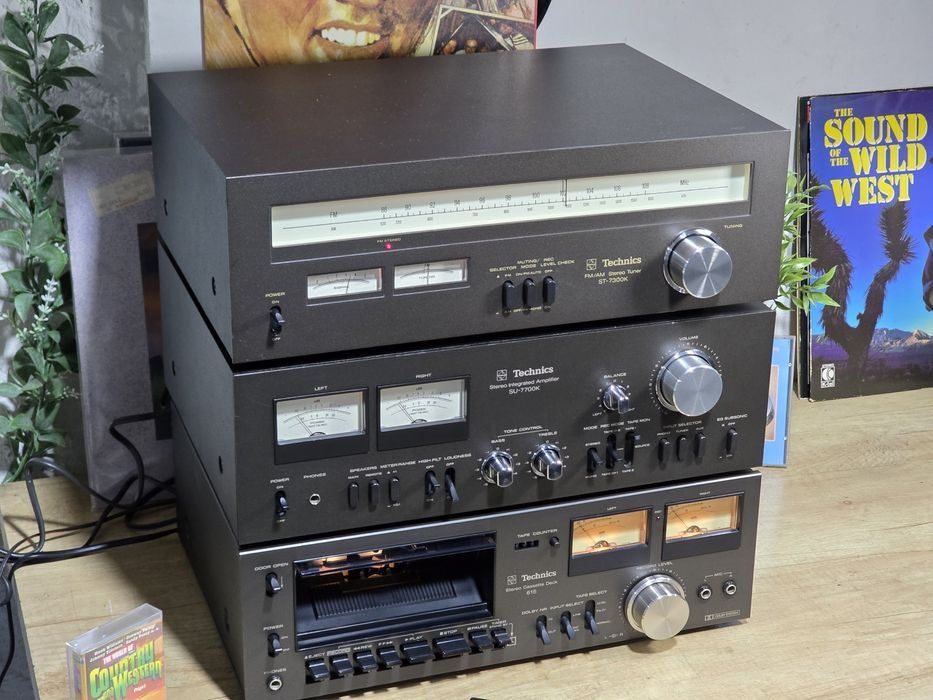 Linie audio TECHNICS, amplificator SU-7700K,deck RS-615, tuner ST-7300
