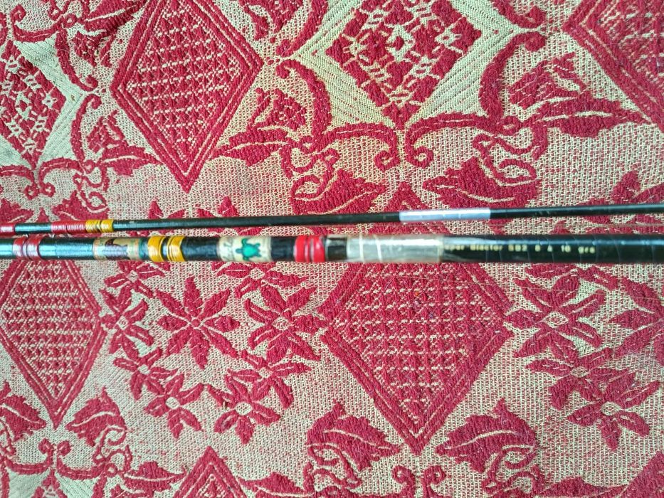 Продавам Рибарски въдици и Макари