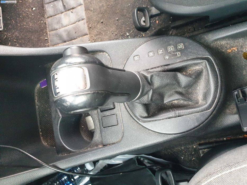 Selector Timonerie Maneta Schimbator Viteze Completa cu Sufa Cutie Automata DSG Skoda Fabia 2 1.4 TSI 2007 - 2014 Cod 6R2713025N [K7638]