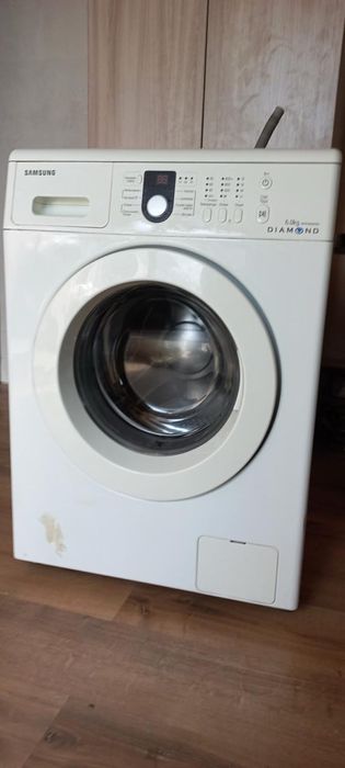 Продам стиральную машину samsung