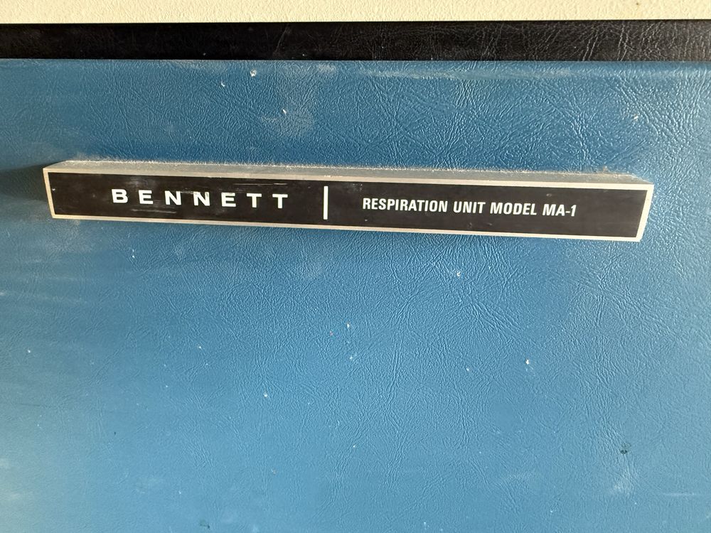 * BENNETT RESPIRATION UNIT MODEL MA-1 аппарат вентиляции легких
