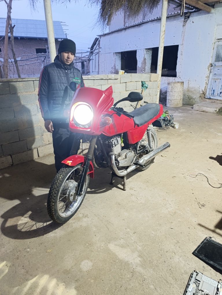 Продам мотоцикл для безнадонности есть торг