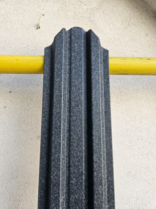 Vând șipcă metalică pentru gard