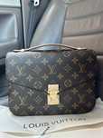 Дамска чанта louis vuitton